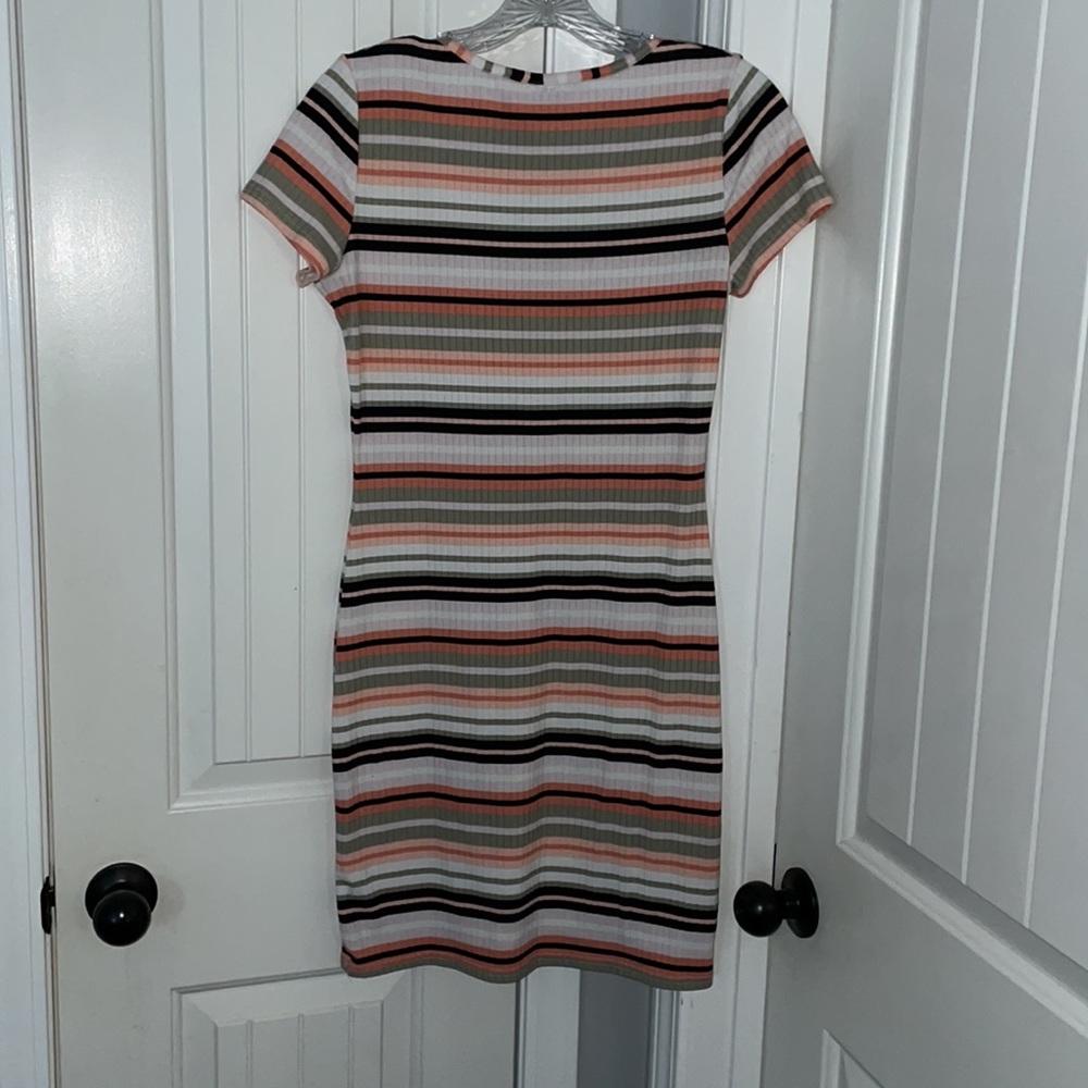 Multi-Color Planet Gold Summer dress - Picture 3 of 5